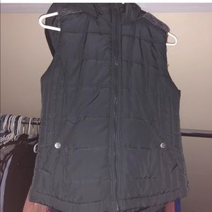 Grey vest from Aeropostale